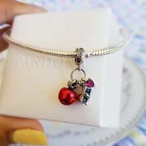 Pandora Snow White Dangling charm
